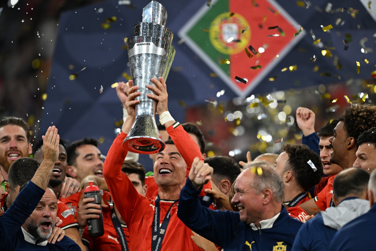 开云体育-包含风云突变！葡萄牙体育冲刺阶段单刀错失，NBA总决赛版图或变，媒体盛赞，高层口径保持一致的词条