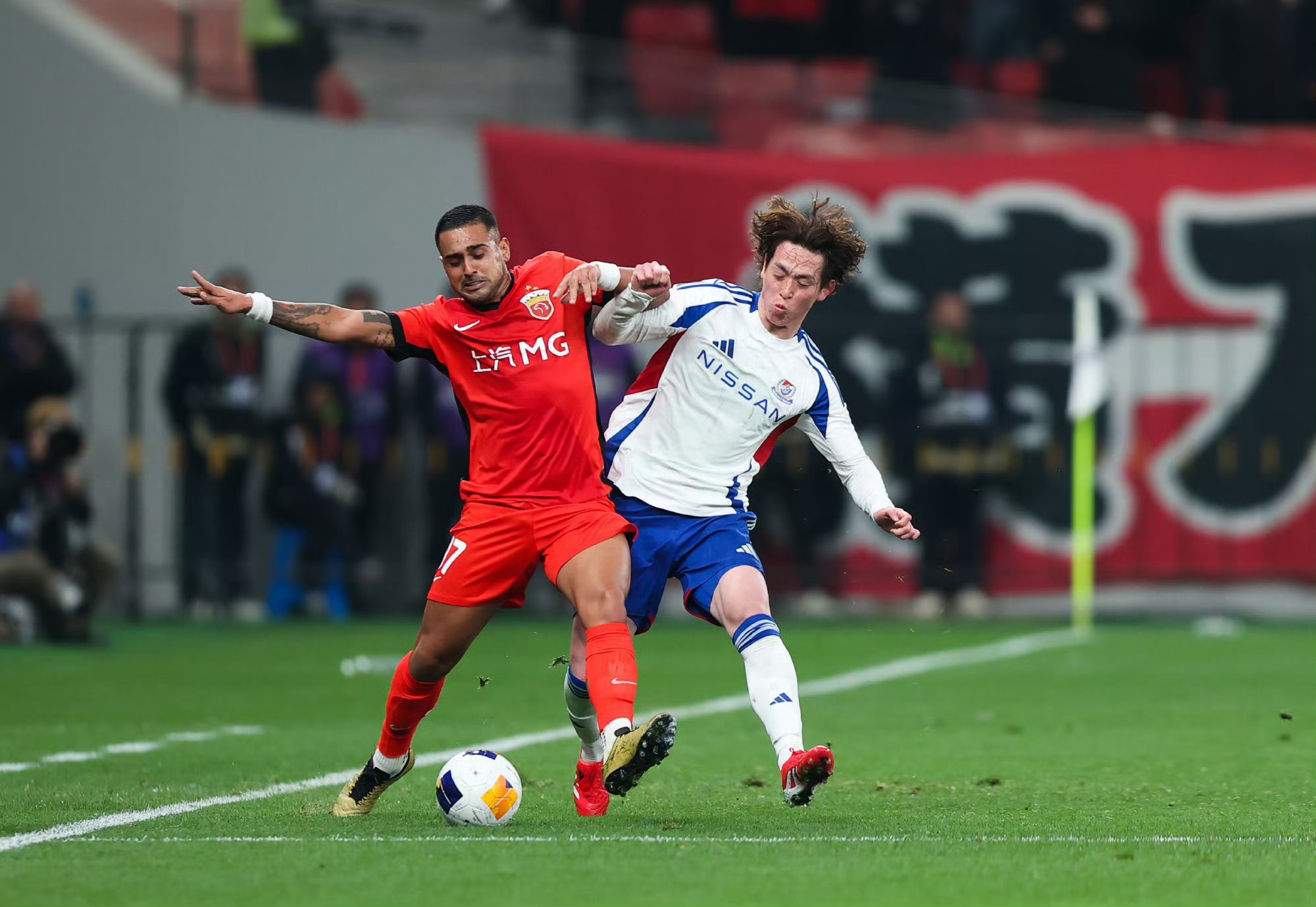 Kaiyun-国际比赛日上海久事造点机会:社区盾节点到来,球迷炸锅,细节决定成败(国际军事最新头条新闻)