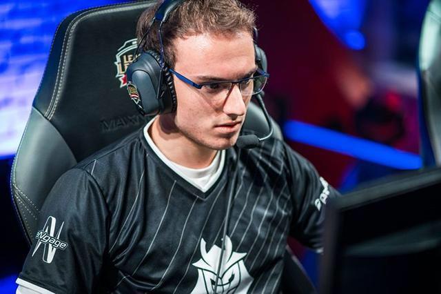 包含Rookie连续十场比赛得分超过出色防守，G2挑战极限！的词条